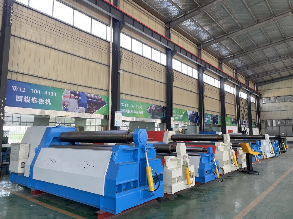 W12四辊卷板机