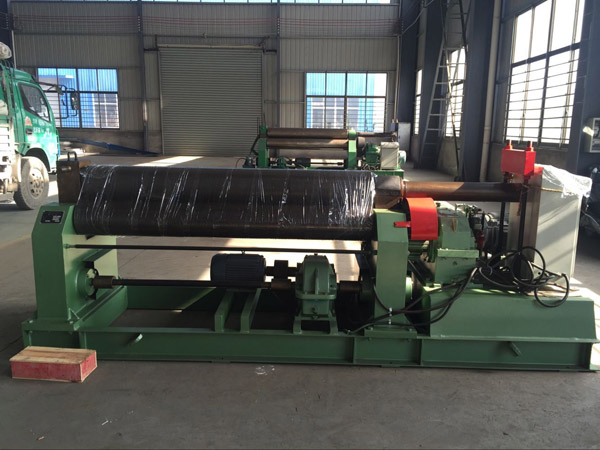 W11机械三辊对称式卷板机